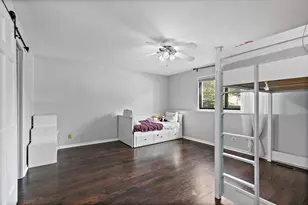 2352 South St, Elgin, IL 60123 - Photo 10