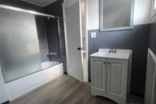 124 N 11th Ave, Melrose Park, IL 60160 - Photo 8