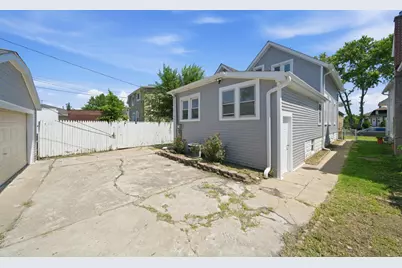 124 N 11th Avenue, Melrose Park, IL 60160 - Photo 22
