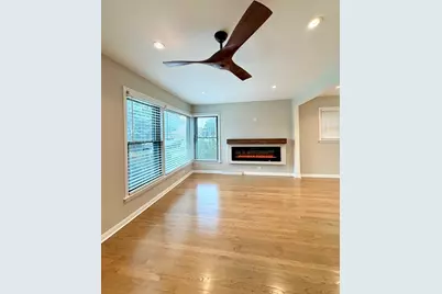 6215 S Monitor Avenue, Chicago, IL 60638 - Photo 2