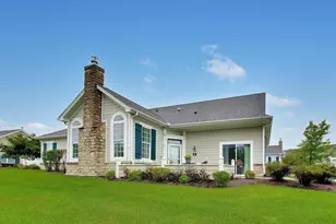 610 Schumann St, Woodstock, IL 60098 - Photo 1