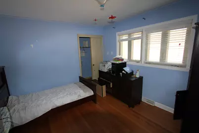 5037 N Ridgewood Avenue N, Norridge, IL 60706 - Photo 4