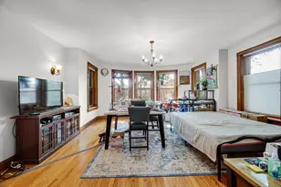 6730 N Rockwell St, Chicago, IL 60645 - Photo 8