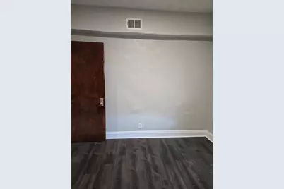 1811 W Garfield Boulevard #3, Chicago, IL 60636 - Photo 2