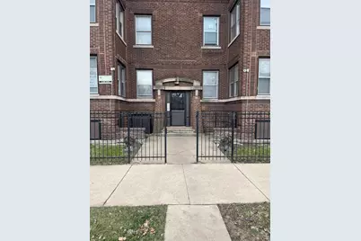 1811 W Garfield Boulevard #3, Chicago, IL 60636 - Photo 1