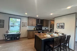 13 Hearthside Rd, Matteson, IL 60443 - Photo 2