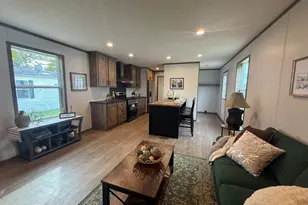13 Hearthside Rd, Matteson, IL 60443 - Photo 4
