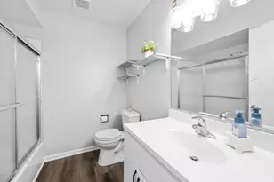 215 S Hale St, Addison, IL 60101 - Photo 16