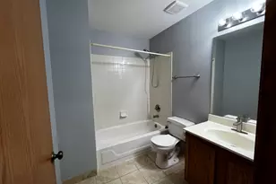 2828 Alameda Ct, Naperville, IL 60564 - Photo 14