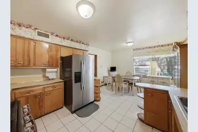 855 W 73rd Street, Chicago, IL 60621 - Photo 6