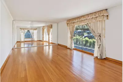 855 W 73rd Street, Chicago, IL 60621 - Photo 2