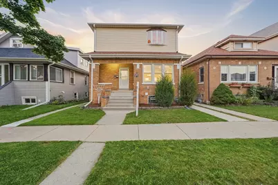 2134 N 73rd Avenue #1, Elmwood Park, IL 60707 - Photo 2