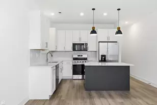 4739 S Indiana Ave, Chicago, IL 60615 - Photo 2