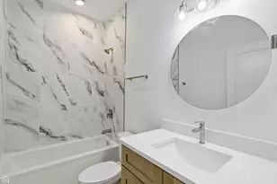 4739 S Indiana Ave, Chicago, IL 60615 - Photo 10
