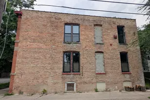 608 E 64th St, Chicago, IL 60637 - Photo 8
