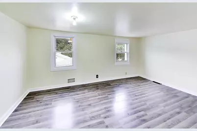 732 Grove Street, Aurora, IL 60505 - Photo 18