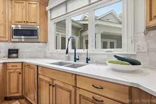 3201 Greenwood Ln, Saint Charles, IL 60175 - Photo 12