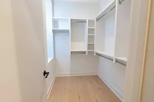 77 W Chestnut St, Chicago, IL 60610 - Photo 12
