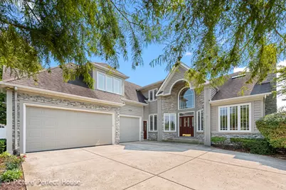 3571 Scottsdale Circle, Naperville, IL 60564 - Photo 2