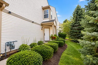 1288 W Black Wolf Road, Round Lake, IL 60073 - Photo 2