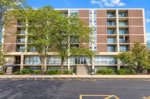 1043 S York Rd, Bensenville, IL 60106 - Photo 1