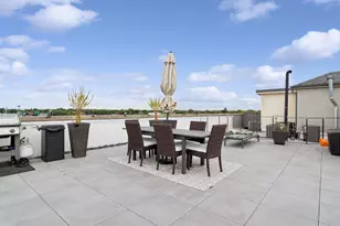 3025 N California Ave, Chicago, IL 60618 - Photo 20