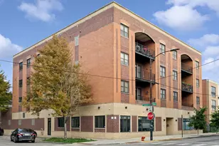 3025 N California Ave, Chicago, IL 60618 - Photo 1