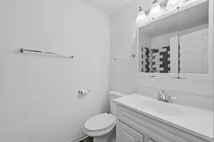 1326 Elder Dr, Aurora, IL 60506 - Photo 16