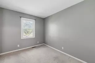 1326 Elder Dr, Aurora, IL 60506 - Photo 14