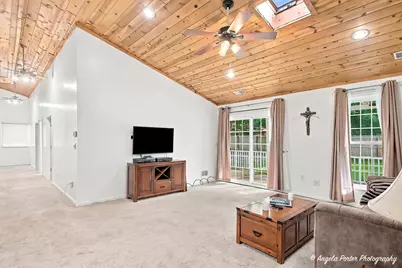 10238 W Wadsworth Road, Beach Park, IL 60099 - Photo 20
