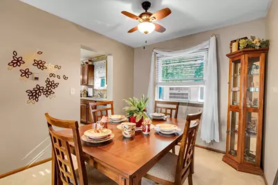 1650 Kautz Road, Aurora, IL 60504 - Photo 8