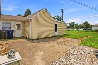 132 S Weston Avenue, Elgin, IL 60123 - Photo 24