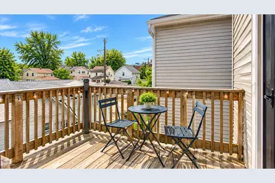 3636 N Hermitage Avenue #2, Chicago, IL 60613 - Photo 10