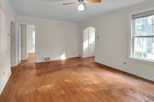 4328 Wolf Rd, Western Springs, IL 60558 - Photo 8