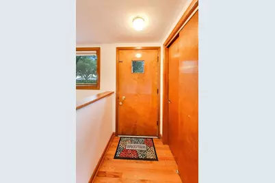 108 S Mount Prospect Road, Mount Prospect, IL 60056 - Photo 4