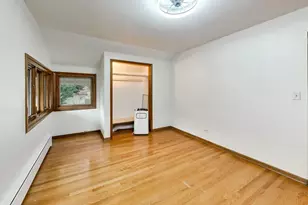 108 S Mt Prospect Rd, Mount Prospect, IL 60056 - Photo 14
