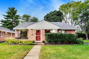 108 S Mt Prospect Rd, Mount Prospect, IL 60056 - Photo 1