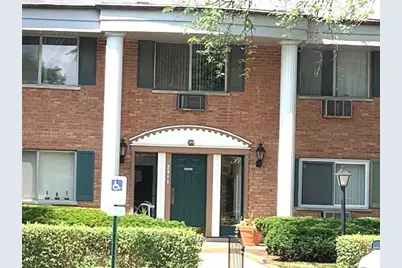 [Address not provided], Arlington Heights, IL 60005 - Photo 2