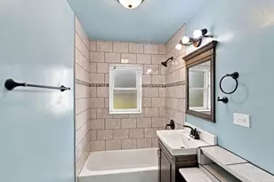 9808 S Maplewood Ave, Evergreen Park, IL 60805 - Photo 20