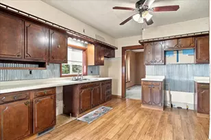 21718 Capp Rd, Sterling, IL 61081 - Photo 16