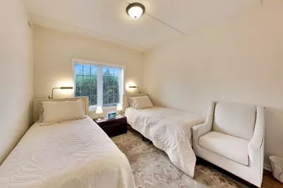1479 N Milwaukee Avenue #206, Libertyville, IL 60048 - Photo 12