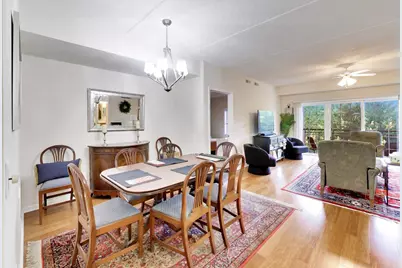 1479 N Milwaukee Avenue #206, Libertyville, IL 60048 - Photo 6
