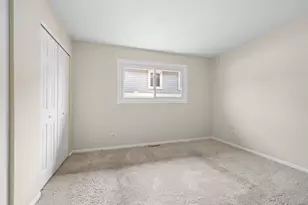 5222 Laramie Ct, Oak Forest, IL 60452 - Photo 16