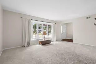 5222 Laramie Ct, Oak Forest, IL 60452 - Photo 2