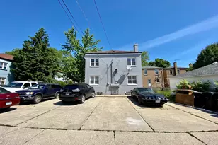 2621 W Gregory St, Chicago, IL 60625 - Photo 14