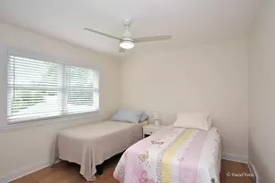 1713 Oak St, Saint Charles, IL 60174 - Photo 14