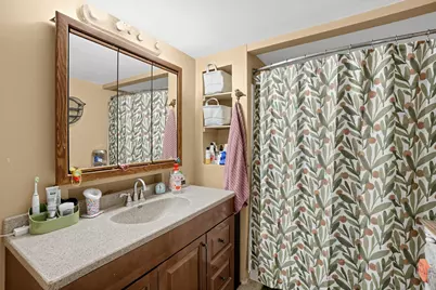 58 Woodbine Drive, Crystal Lake, IL 60014 - Photo 18