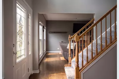 452 Spring Ridge Drive, Crystal Lake, IL 60012 - Photo 8