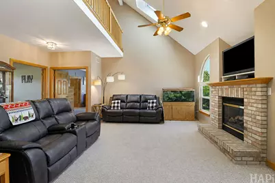 5515 Amber Way, McHenry, IL 60051 - Photo 8