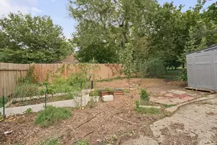 1102 S State St, Champaign, IL 61820 - Photo 26